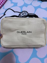 -法国娇兰精品店