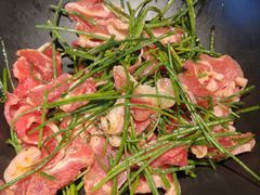 沙葱牛肉-合易泓烤肉•首创生椰大油边(宁山路店)