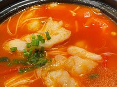 一煲鲜浓番茄鱼-谷田稻香(佛罗伦萨店)