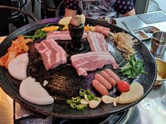 -豚豚家돈돈가韩国锅盖烤肉(新北万达店)