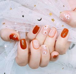 -悦指间美甲美睫