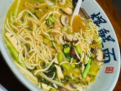 -李犟大爆鳝面·手工蟹黄包(湖滨西湖店)