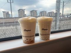 -上海龙之梦万丽酒店