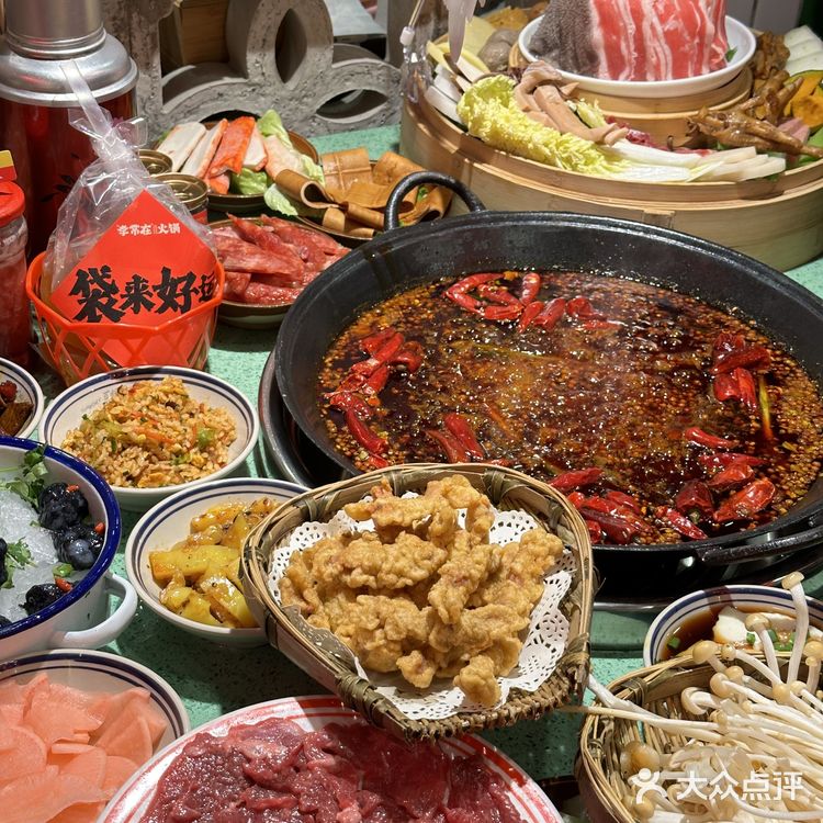 观音桥李常在火锅是一家非常值得尝试的餐厅！