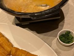 -品悦酒店(三林古镇店)