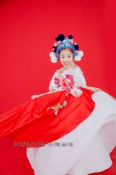 -小鬼当佳儿童摄影(河北保定店)