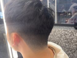 -厘里·salon