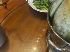 -凤阁楼果木烧鹅(鹤山陈山店)
