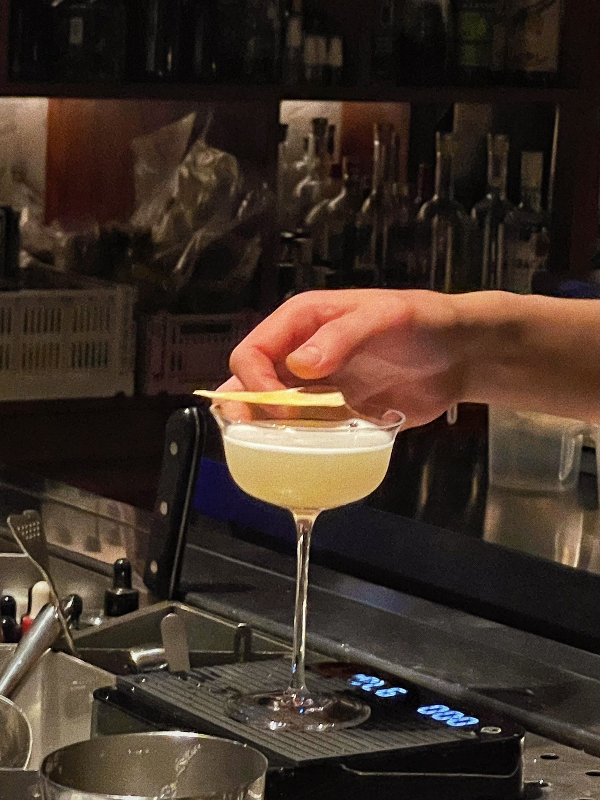 入夜享受微醺氛围美好!打卡潘帅同款啦