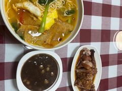 -苓记南京鸭血粉丝.皮肚面(县东巷店)