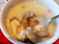鸡茸蘑菇汤-必胜客(新辰里酒仙桥店)