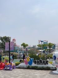 -季高兔窝窝亲子园(上海薰衣草公园店)