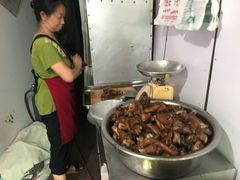 -王万妈卤猪脚(青岩交通路)