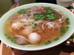 -越弥越南传统美食馆