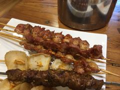 烤鸡脆骨-Happy Tree House BBQ Kingsway木屋炭烤(溫哥華店)