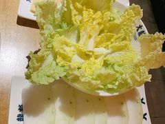 娃娃菜-大龙辣火锅·龙虾·烧烤(湖滨新天地店)