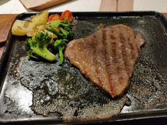 -必胜客(阿罗海店)