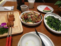-莲香西域·正宗新疆菜(龙华店)