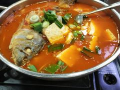 苗家酸汤鱼-苗湘食府(十年店)