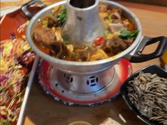 -华府九号海鲜烧烤大排档(龙域店)