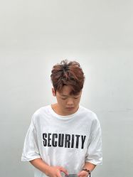 -藤野造型•烫染专业店