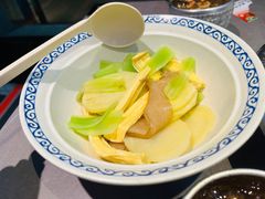 牛蛙+素菜-耍盆友·重庆江湖菜(百子湾店)