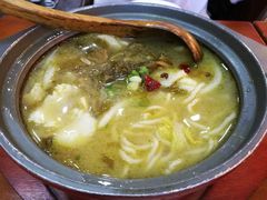 -周鱼小馆石锅酸菜鱼(活力汇店)