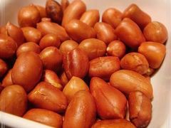 餐前小菜-花生米-众悦夜郎蛙美食餐厅(太原南街店)