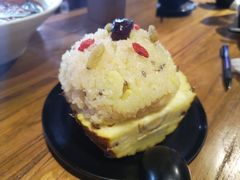 菠萝饭-茶花妹子云南餐厅(北大店)