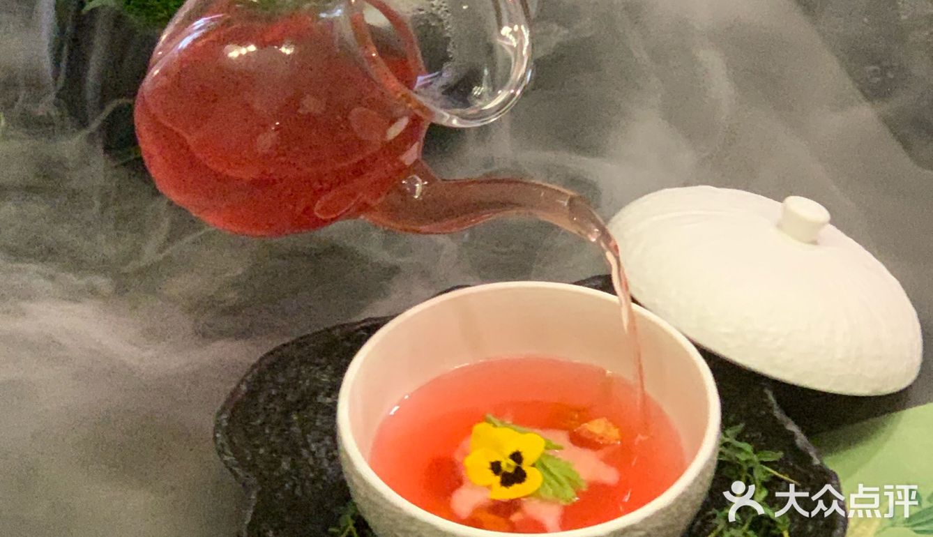 在杭州❗️这家店把每道菜都做成了艺术品🌸