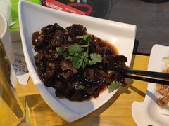 -四季喧黔味豆米火锅(万达广场店)
