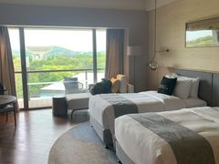 -上海佘山世茂艾美酒店