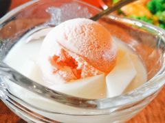 椰奶草莓冰淇淋-花马天堂云南餐厅 Lost Heaven(外滩店)