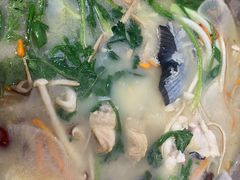 -姚记抚仙湖石锅鱼庄