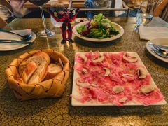 -羽深肉铺 Steak & Wine