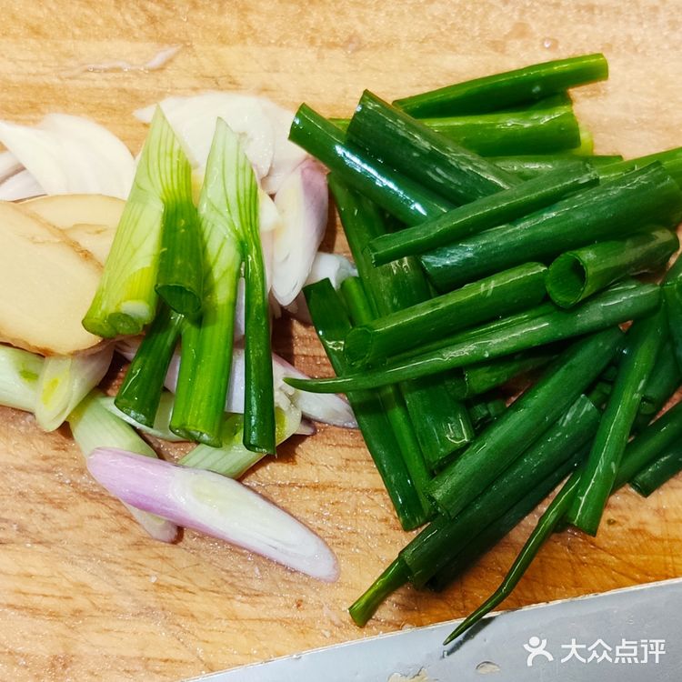 重口味下饭菜~泡椒味黑木耳炒猪肝