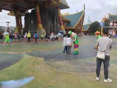 -七彩云南欢乐世界