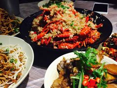 -巴厘龙虾·榜首油焖大虾(音乐学院·沿江酒馆店)