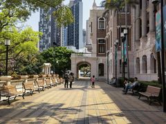 -香港大学