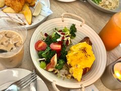 -玲婧胡同·生日蛋糕·餐厅(嘉里城店)