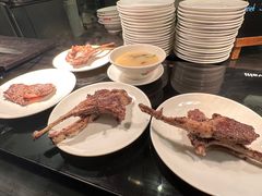 -圣丰索菲特·2 On 988 Café 自助餐厅