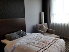 -乌鲁木齐百世昌龙泉酒店(大巴扎店)
