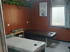 -国医整脊馆(武夷路店)