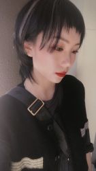 -BULB STUDIO 巴柏明星发型工作室