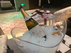 -山港凯悦酒店·BEBA海滩烧烤餐厅酒吧