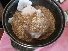 秘制盐焗乳鸽-侠成水上农庄(工业大道店)