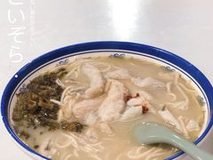 招牌黄鱼面-明呈黄鱼面馆(斜土路店)