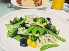 -燕郊烧鸽子(酷车小镇店)