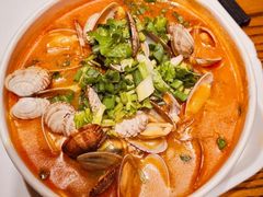 -何记花甲(海岸城旗舰店)