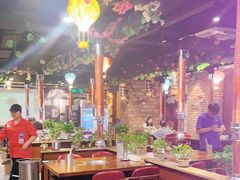 大堂-·缸桶屋·韩式牛肋条自助烤肉(西湖D11店)